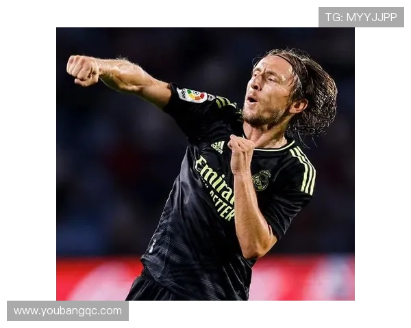 莫德里奇怒批：本应半场终结比赛，丢两分太窝火